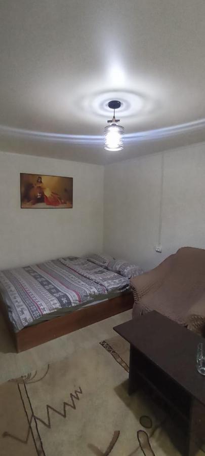 Атлант Hotel Бишкек Екстериор снимка